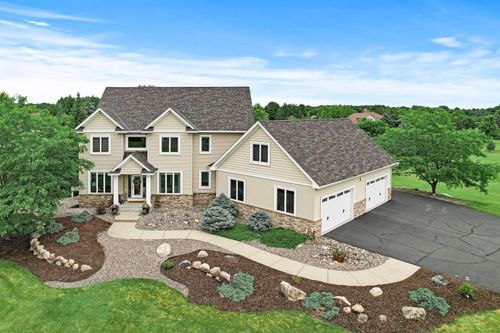 9450 Inverness Ct, Ramsey, MN, 55303-8032 | Card Image