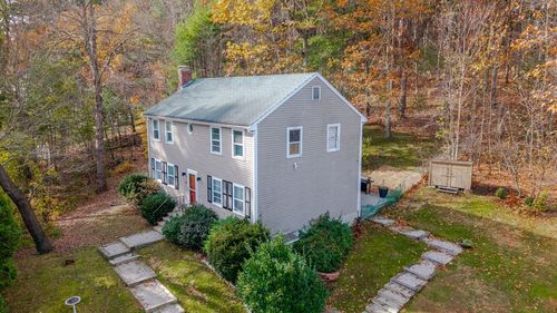 851 Washington St, Franklin, MA, 02038-3323 | Card Image