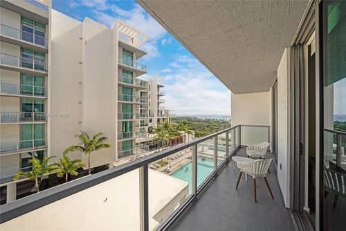 apt-922-3900 Biscayne Blvd, Miami, FL, 33137-3783 | Card Image