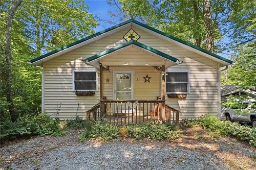 61 Fox Hill Loop, Newland, NC, 28657-8232 | Card Image