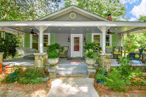 7697 Upper River Rd, Tallassee, AL, 36078-3453 | Card Image
