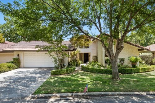 5630 N El Adobe Dr, Fresno, CA, 93711-2374 | Card Image