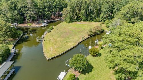 1519 Duke Of Windsor Road, Virginia Beach, VA, 23454 | Card Image