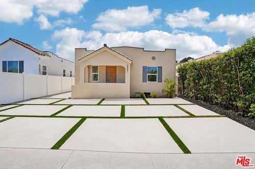 2541 Carmona Avenue, Los Angeles, CA, 90016 | Card Image