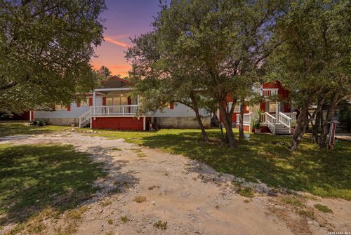 942 Leaning Oak, Spring Branch, TX, 78070 | Card Image