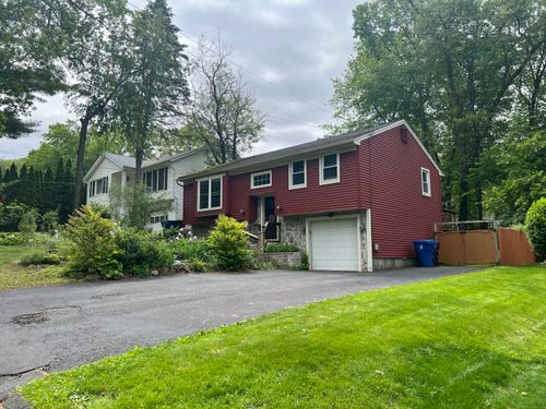 61 Litchfield Road, Farmington, CT, 06085 | Card Image