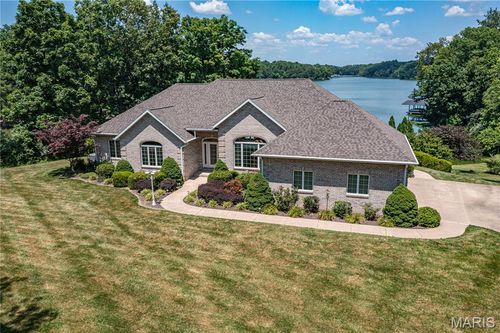 2928 Lakewood Dr, Vandalia, IL, 62471-3904 | Card Image