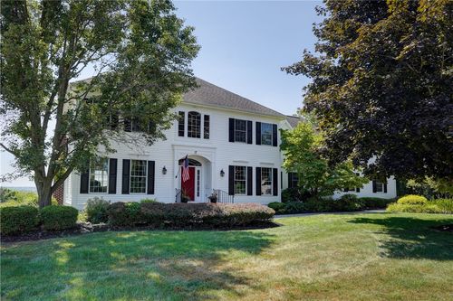 17 Country Meadow Dr, Honeoye Falls, NY, 14472-9237 | Card Image