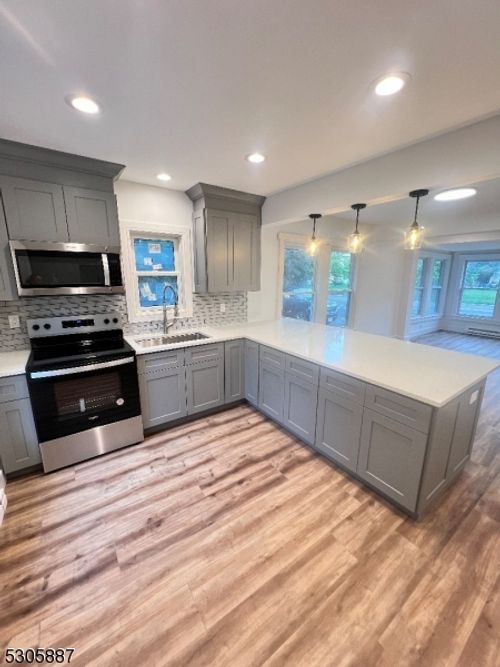 a-54 Vernon Ave, Hamburg, NJ, 07419-1110 | Card Image