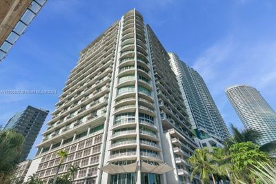 2310 - 690 Sw 1st Ct, Condo with 2 bedrooms, 2 bathrooms and null parking in Miami FL | Image 1