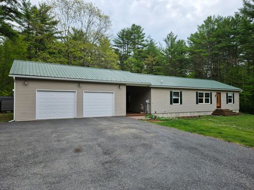10 Steele Woods Rd, Elizabethtown, NY, 12932-1914 | Card Image