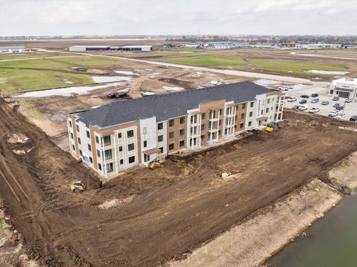 100 W Anthem Drive, Huxley, IA, 50124 | Card Image