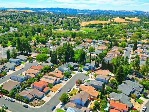 5091 Saint Celestine Ct, Concord, CA, 94521-3649 | Card Image