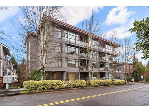 203-7910 Sw 31st Ave, Portland, OR, 97219-2582 | Card Image