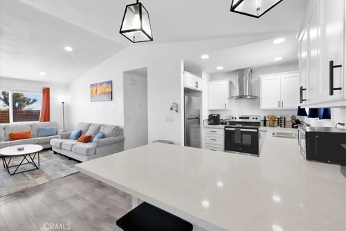 670 Ducor Ave, Landers, CA, 92285 | Card Image