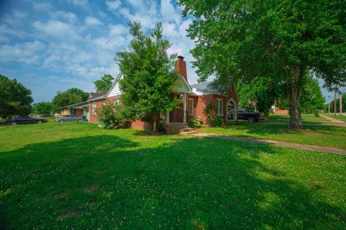 901 W Canadian Ave, Vinita, OK, 74301-3416 | Card Image