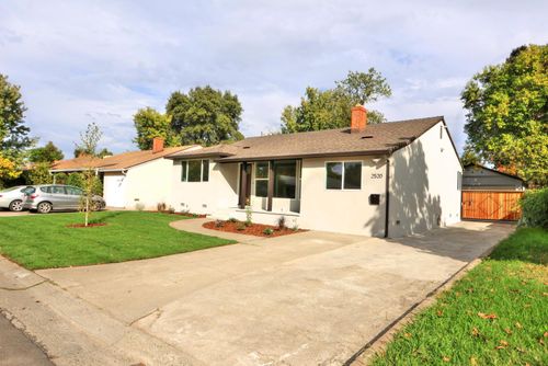 2520 Roslyn, Sacramento, CA, 95821 | Card Image