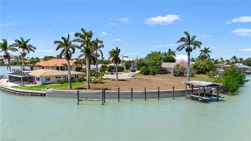 159 Tahiti St, NAPLES, FL, 34113-4015 | Card Image