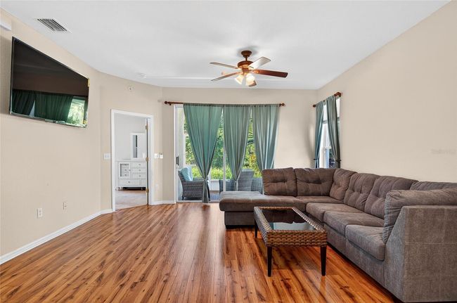 1822 Sassafras Dr, House other with 2 bedrooms, 2 bathrooms and null parking in WESLEY CHAPEL FL | Image 5