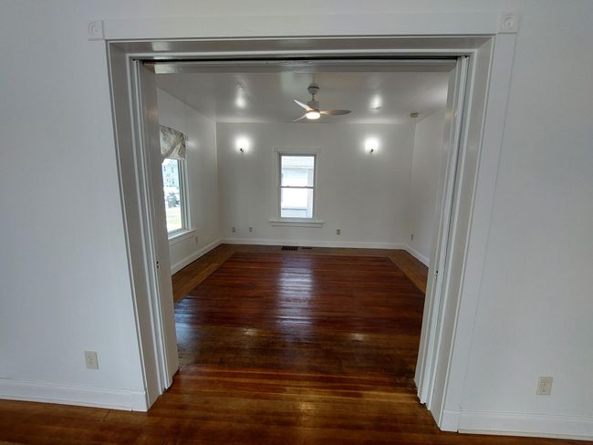 27 Rose St Sw, Home with 0 bedrooms, 0 bathrooms and 8 parking in Grand Rapids MI | Image 7