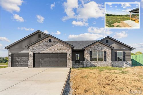 1232 Ole Town Bridge Dr, O Fallon, IL, 62269-4505 | Card Image