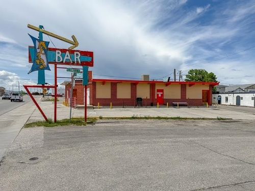 1740 E Yellowstone Hwy, CASPER, WY, 82601-2247 | Card Image