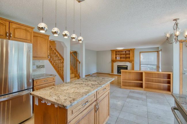 206 Valley Glen Bay Nw, Home with 4 bedrooms, 3 bathrooms and 4 parking in Calgary AB | Image 11