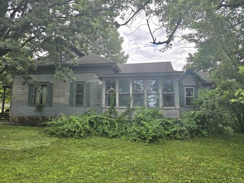 305 E North Lake Street, Hancock, WI, 54943 | Card Image