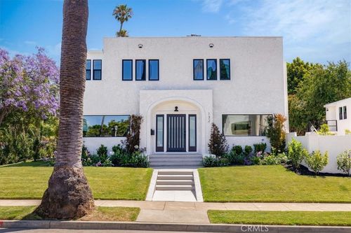 132 Belmont Ave, Long Beach, CA, 90803-2920 | Card Image