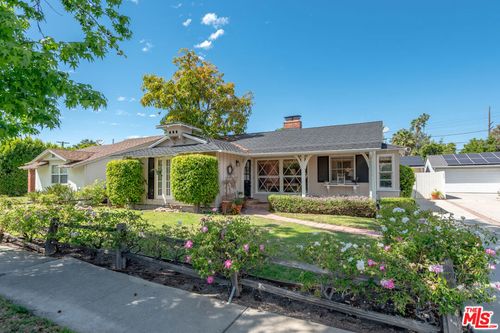 13025 Hartsook Street, Sherman Oaks, CA, 91423 | Card Image