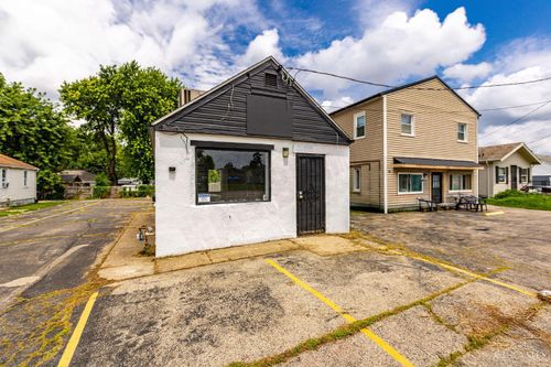 3305 Main St, Moraine, OH, 45439-1321 | Card Image