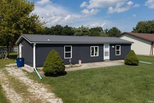 55 Diana St, Mitchell, IN, 47446-8112 | Card Image