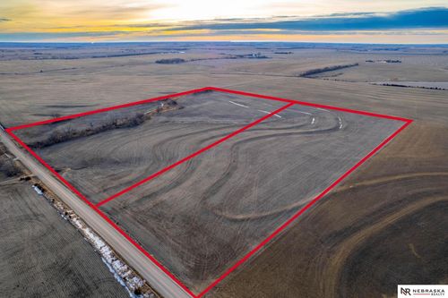 2245 W Pella Rd, Hallam, NE, 68368-2003 | Card Image