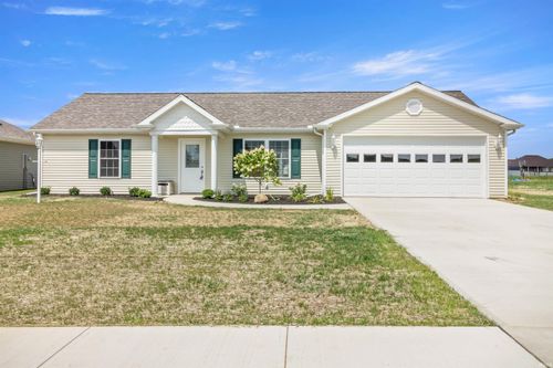 66 Cobblestone Blvd, Gas City, IN, 46933-1651 | Card Image