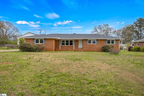 313 Rhodehaven Dr, Anderson, SC, 29625-1912 | Card Image