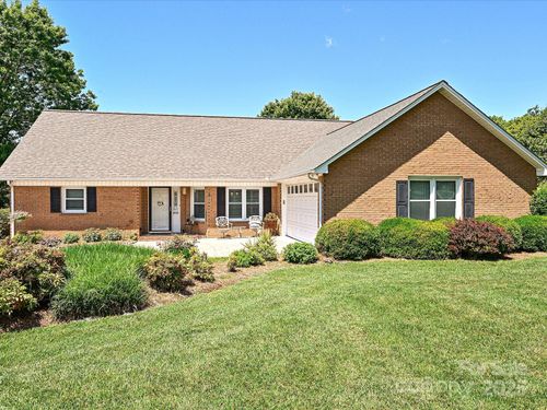 202 Cameron Dr, Kings Mountain, NC, 28086-8987 | Card Image