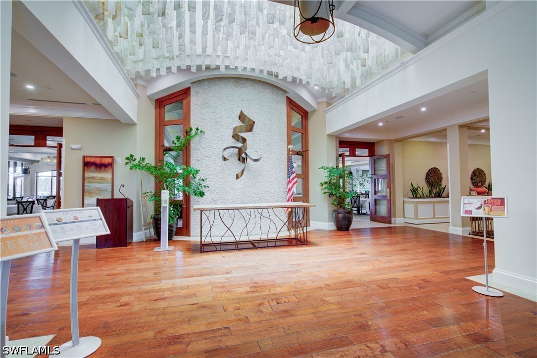 Residential in Naples 3