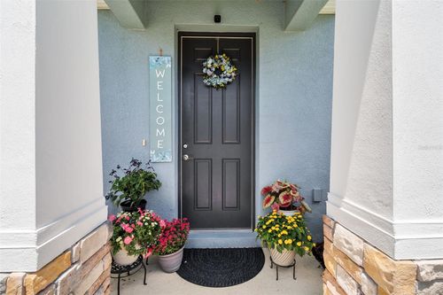 2421 Hearth Dr, ODESSA, FL, 33556-4384 | Card Image