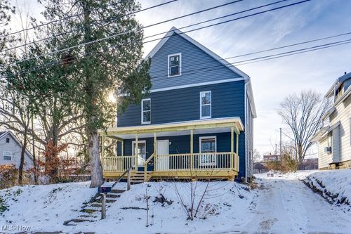 155 W Walnut St, Wadsworth, OH, 44281-1375 | Card Image