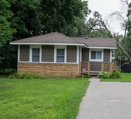 16460 Upper 22nd St S, Lakeland, MN, 55043-9718 | Card Image