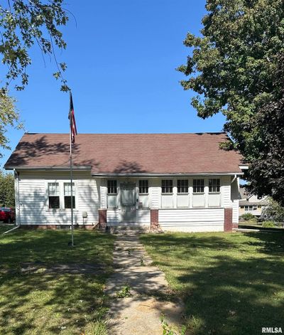 218 Sw 6 Th Street, House other with 2 bedrooms, 1 bathrooms and null parking in Galva IL | Image 1