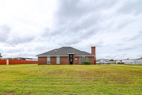 6211 E County Road 105, Midland, TX, 79706-4914 | Card Image