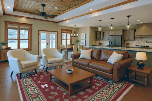 3760 Bitterroot St, Bentonville, AR, 72712-3182 | Card Image