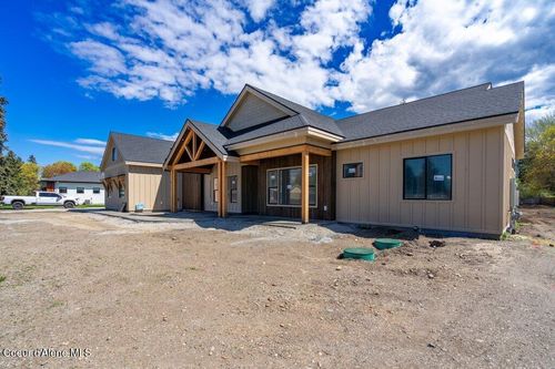 5712 Davenport, Dalton Gardens, ID, 83815 | Card Image