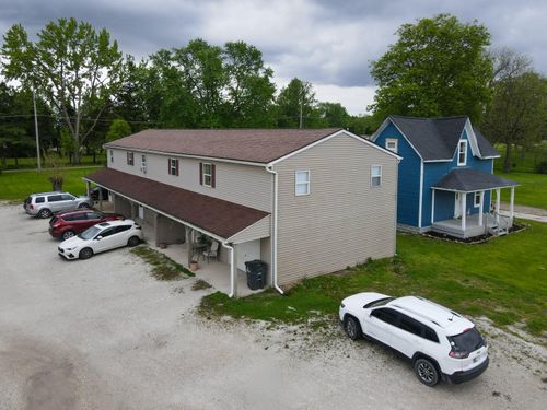 211 W Railroad St, Kentland, IN, 47951 | Card Image