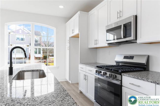92 - 2430 Sonoma Ln, Home with 2 bedrooms, 3 bathrooms and null parking in Forks Twp PA | Image 15