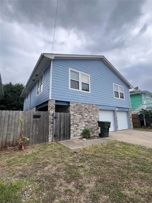 5706 Avenue T, Galveston, TX, 77551-5428 | Card Image