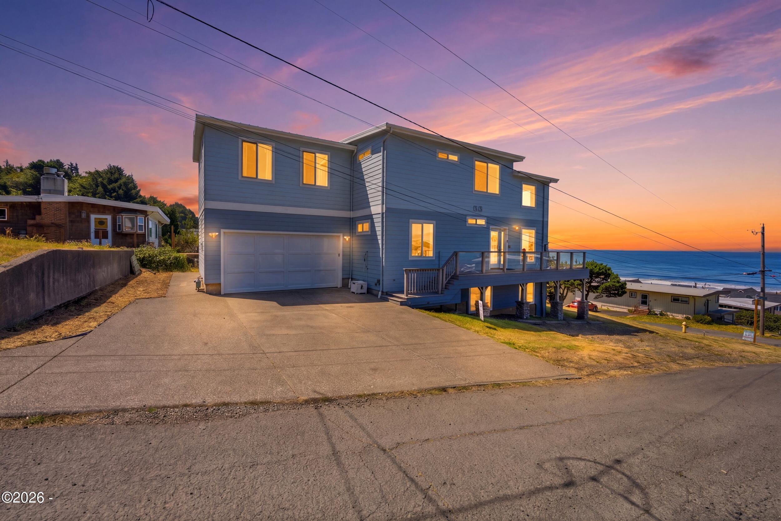 Residential in Lincoln City 3
