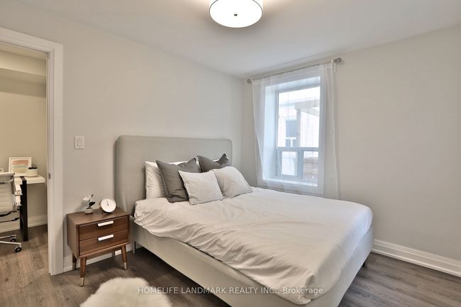 106 - 699 Eglinton Ave W, Home with 2 bedrooms, 1 bathrooms and 1 parking in Toronto ON | Image 13
