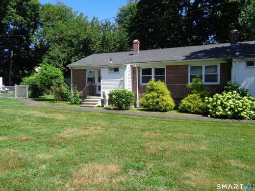 318 Stonybrook Rd, Stratford, CT, 06614-3719 | Card Image